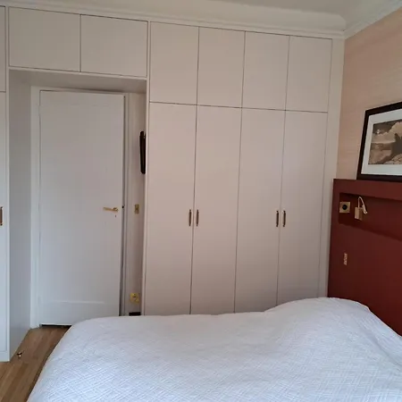 Apartamento Bright & Elegant With View Over Invalides, Near St Germain Des Pres